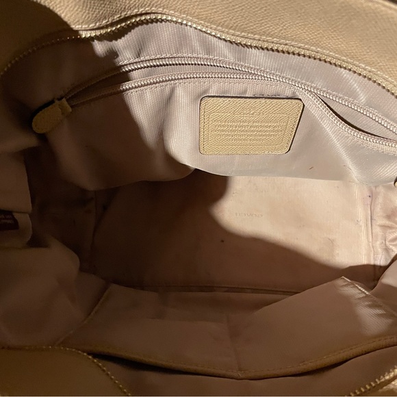 Coach tan leather tote with gold hardware & chain - Picture 11 of 11